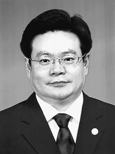 哈尔滨原市长张效廉被查及背后故事，小巷深处的独特小店揭秘