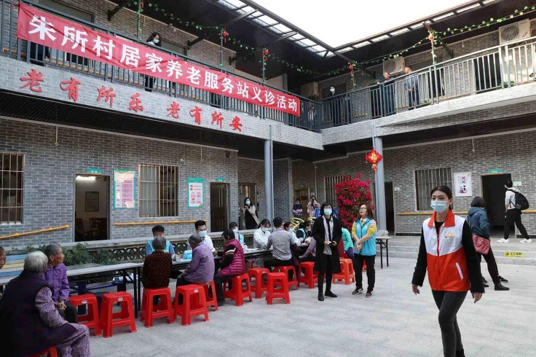 中国居家养老比例超过九成，养老模式面临挑战与机遇