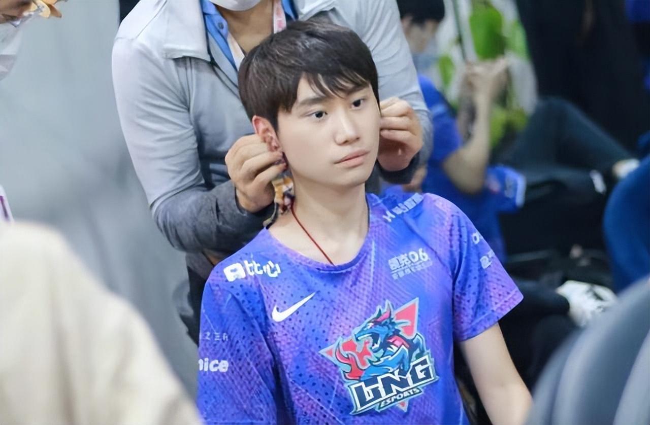 BLG 3-1战胜HLE晋级4强，详细步骤指南与回顾