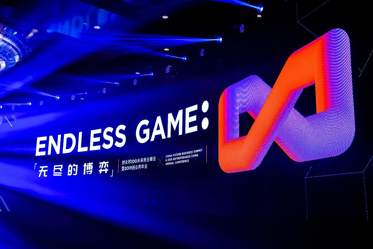 科技重塑生活，领略最新前沿高科技产品的魅力