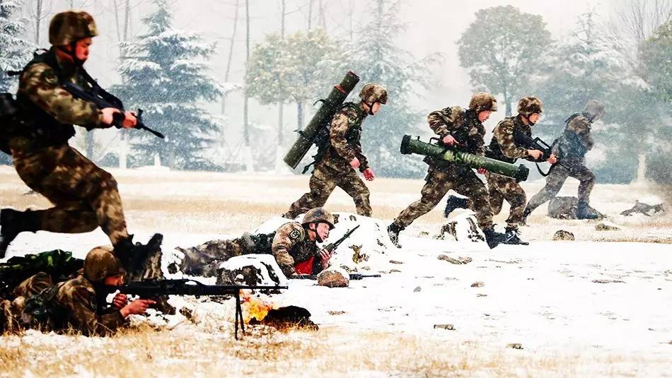 最新在线步兵区，日常趣事与情感纽带分享时刻