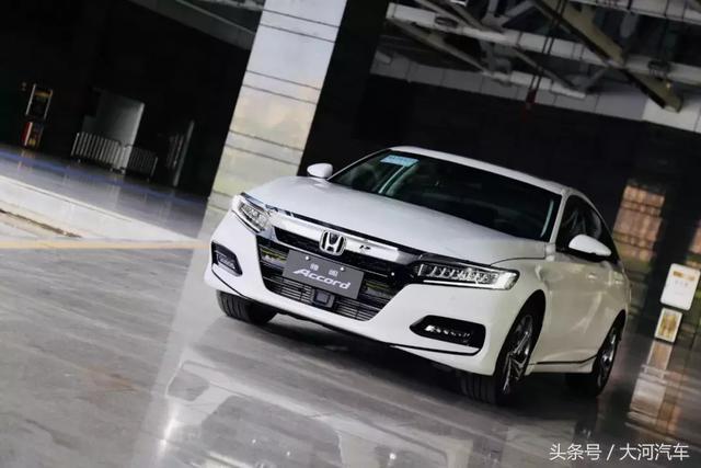 最新版本雅阁，进化之力，自信与成就之源