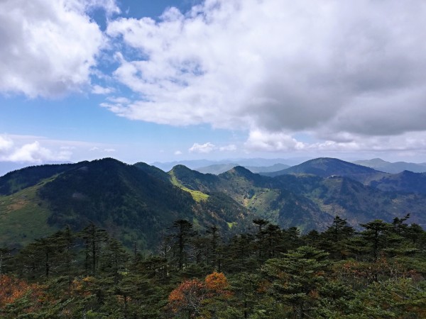 袁超洪最新动态，与自然美景的亲密遨游之旅