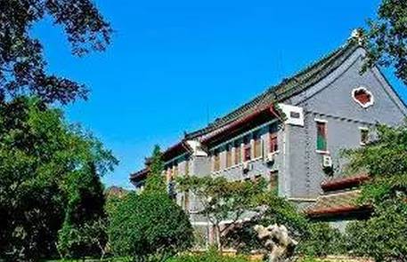 北京最新大学排名与小巷深处的特色小店探索学术瑰宝