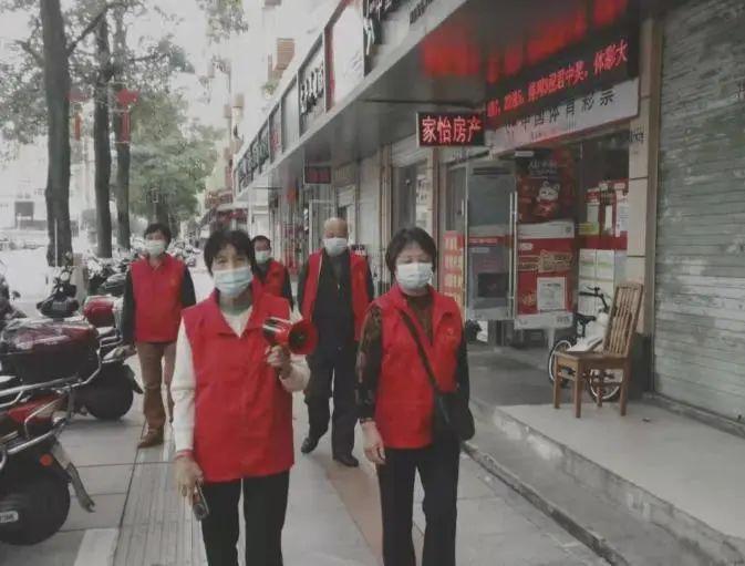 美国疫情实时播报，巷弄深处的抗疫故事与独特小店的抗疫历程