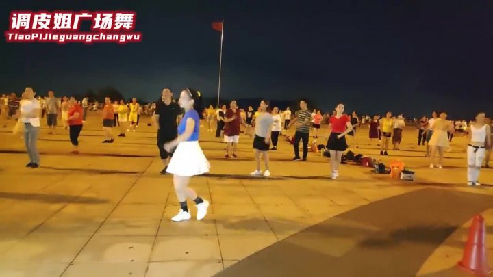 简单广场舞最新舞蹈及步骤指南全解析