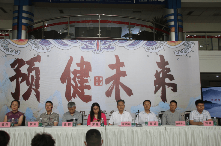 疫情风险下的自然之旅探索，寻求内心的平和与宁静