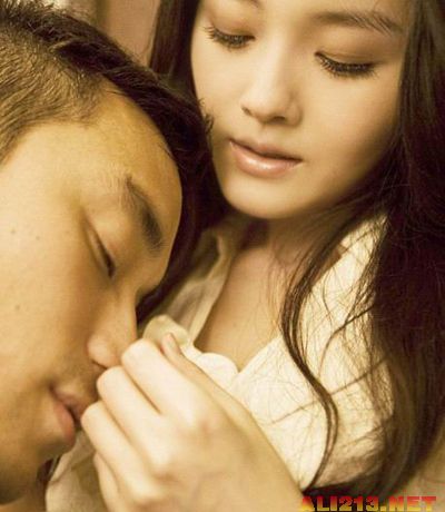 明星床戏大全视频,明星床戏大全视频，从荧屏激情到人生的励志之旅