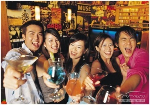 最新酒吧娱乐游戏，引领时尚夜生活潮流的新选择