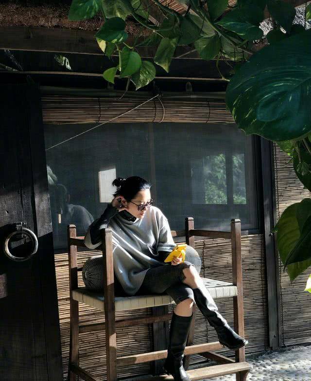 明星的光影日常，背后的温暖故事