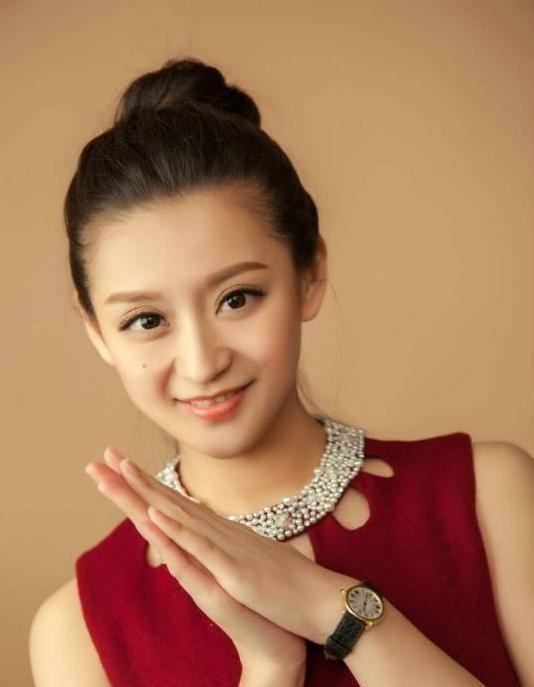 潘氏演员，演艺界的璀璨之星