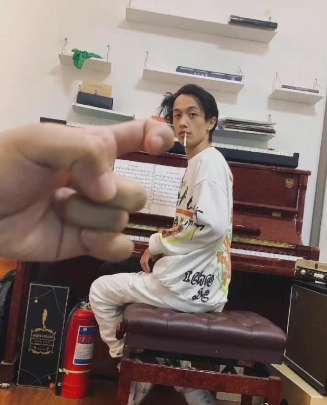孟美岐，音乐与舞台的璀璨之星最新动态报道