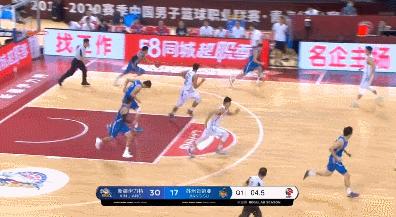 新疆男篮战胜江苏男篮，科技篮球新时代的荣耀与激情体验