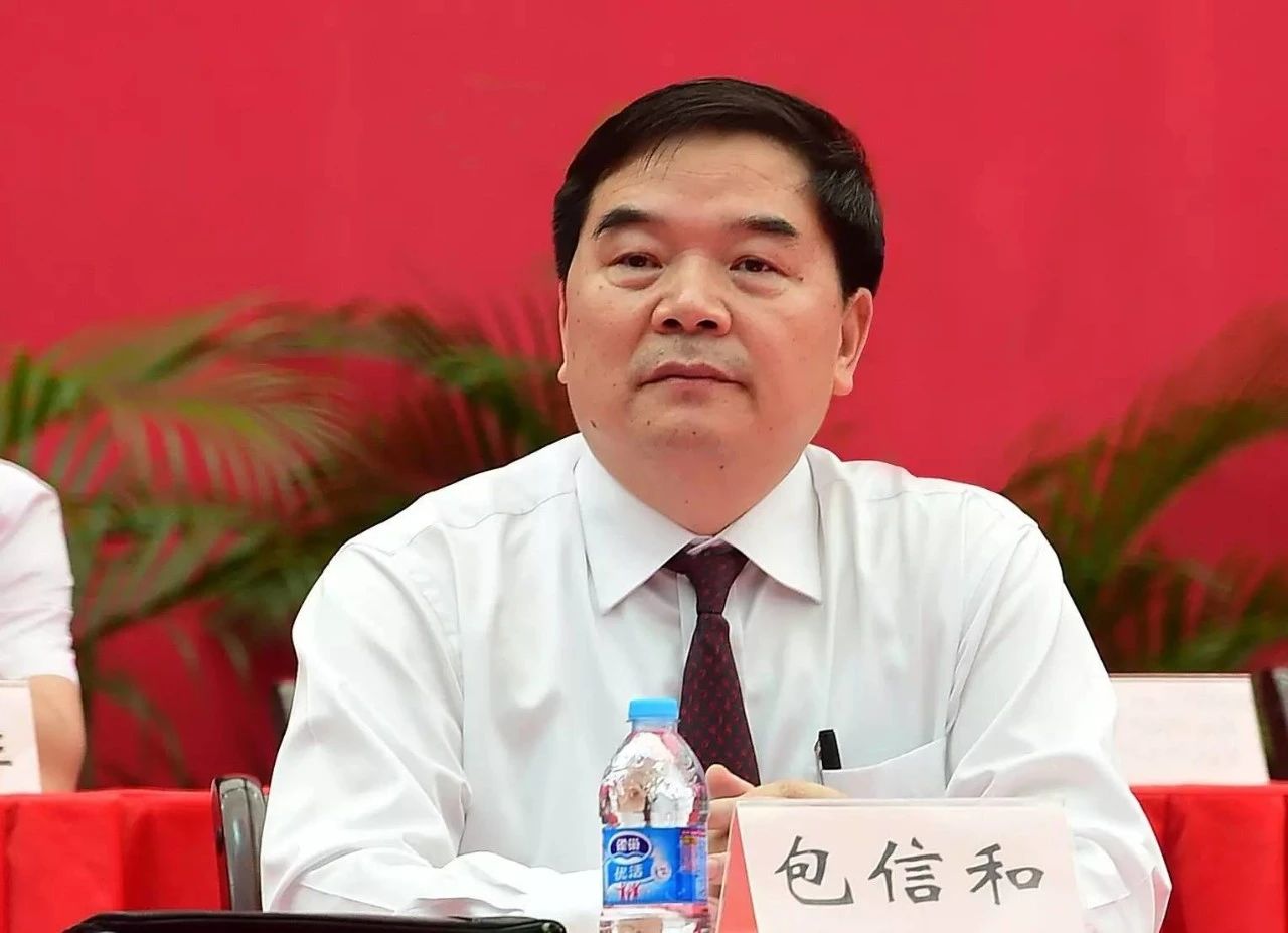 包信和院士慷慨捐赠多项奖金，助力中国科大发展