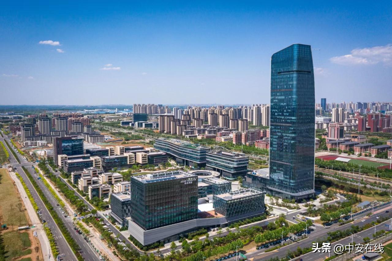 包信和院士慷慨捐赠奖金助力中国科大科技教育，无私奉献精神令人钦佩