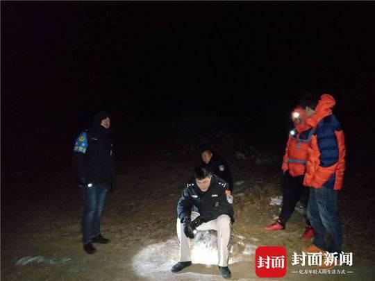 四川康定车辆坠河致6人失联，紧急搜救与事故真相揭秘