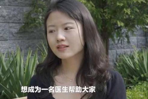 女孩半岁失聪，唇语逆袭成博士后传奇故事