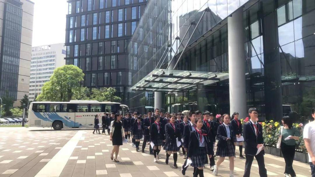 海螺水泥最新动态，科技重塑水泥产业，开启未来建筑新纪元体验